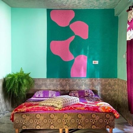 Nucleus Guest House Kasol Ngoại thất bức ảnh