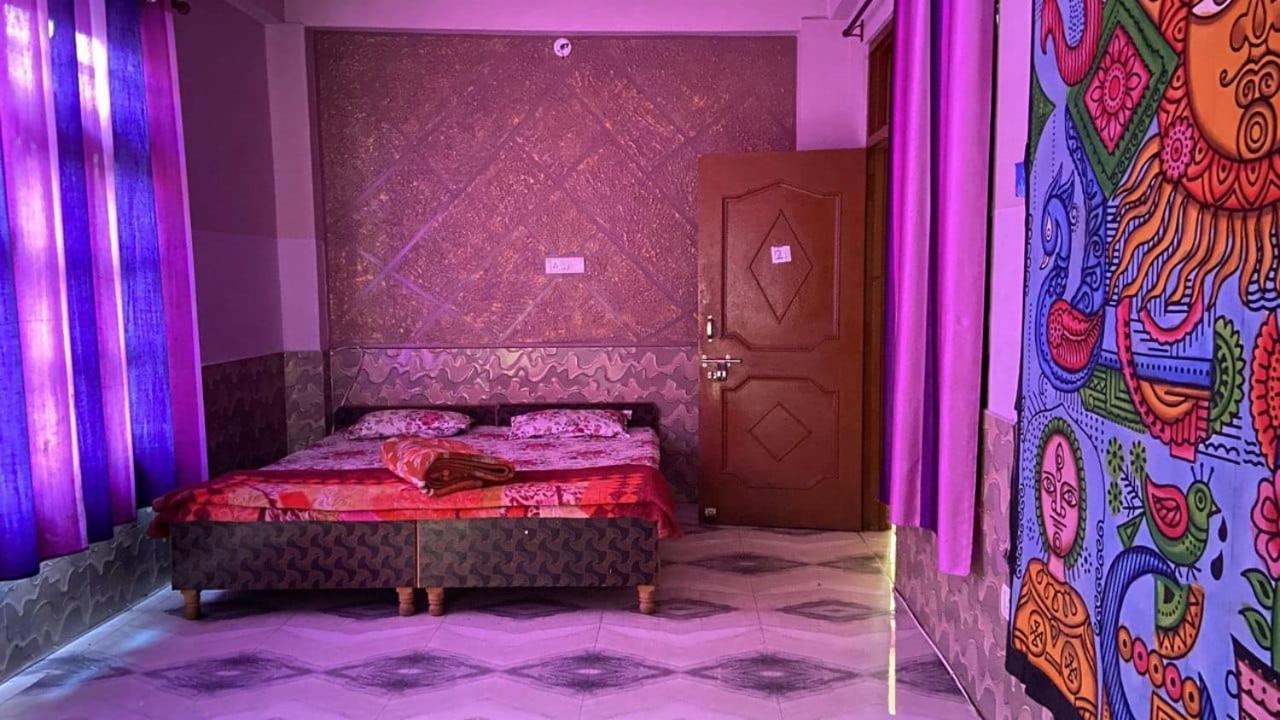 Nucleus Guest House Kasol Phòng bức ảnh