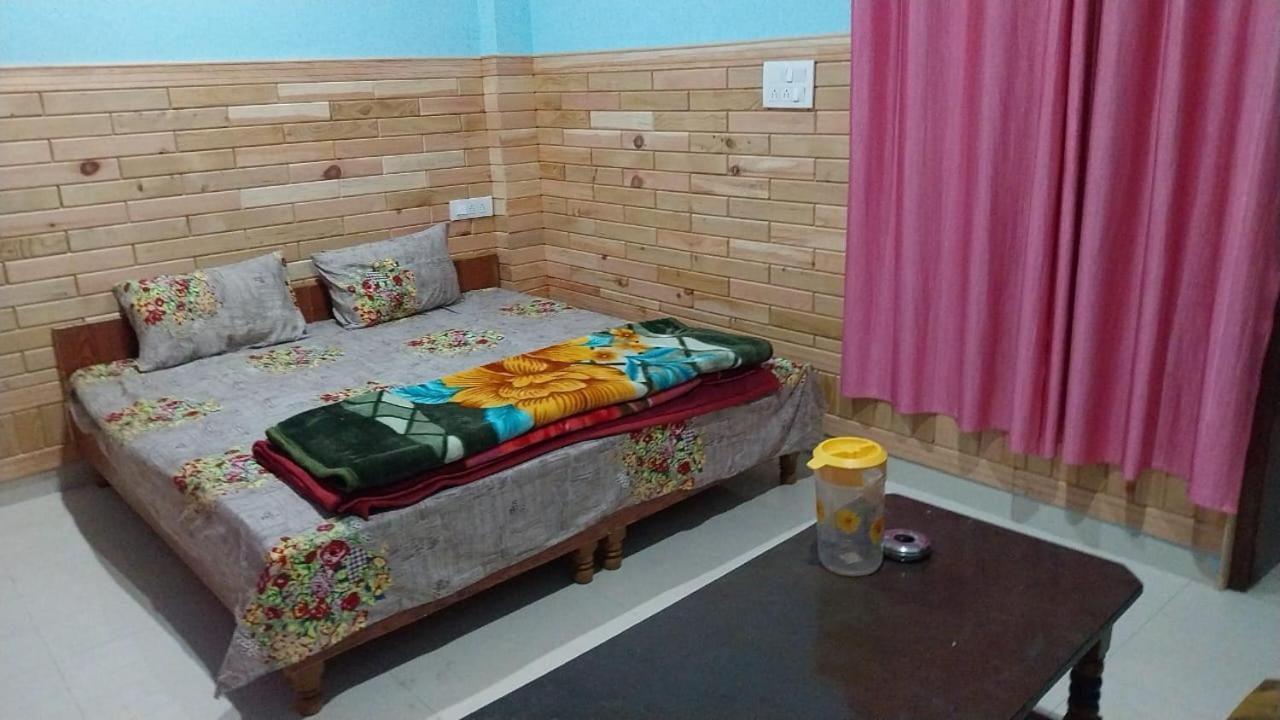 Nucleus Guest House Kasol Ngoại thất bức ảnh